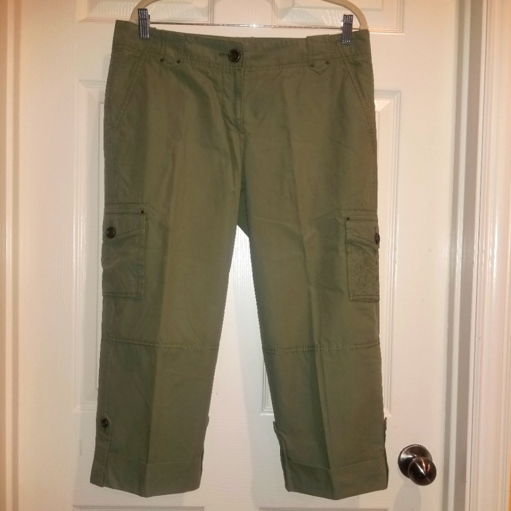 Loft Cargo Capris Pants